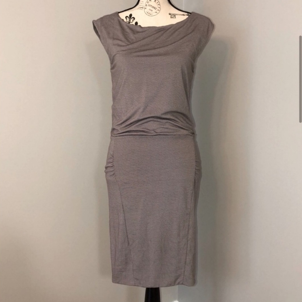 ATHLETA Westwood Micro Stripe Ruched Dress sz XS - Picture 2 of 4